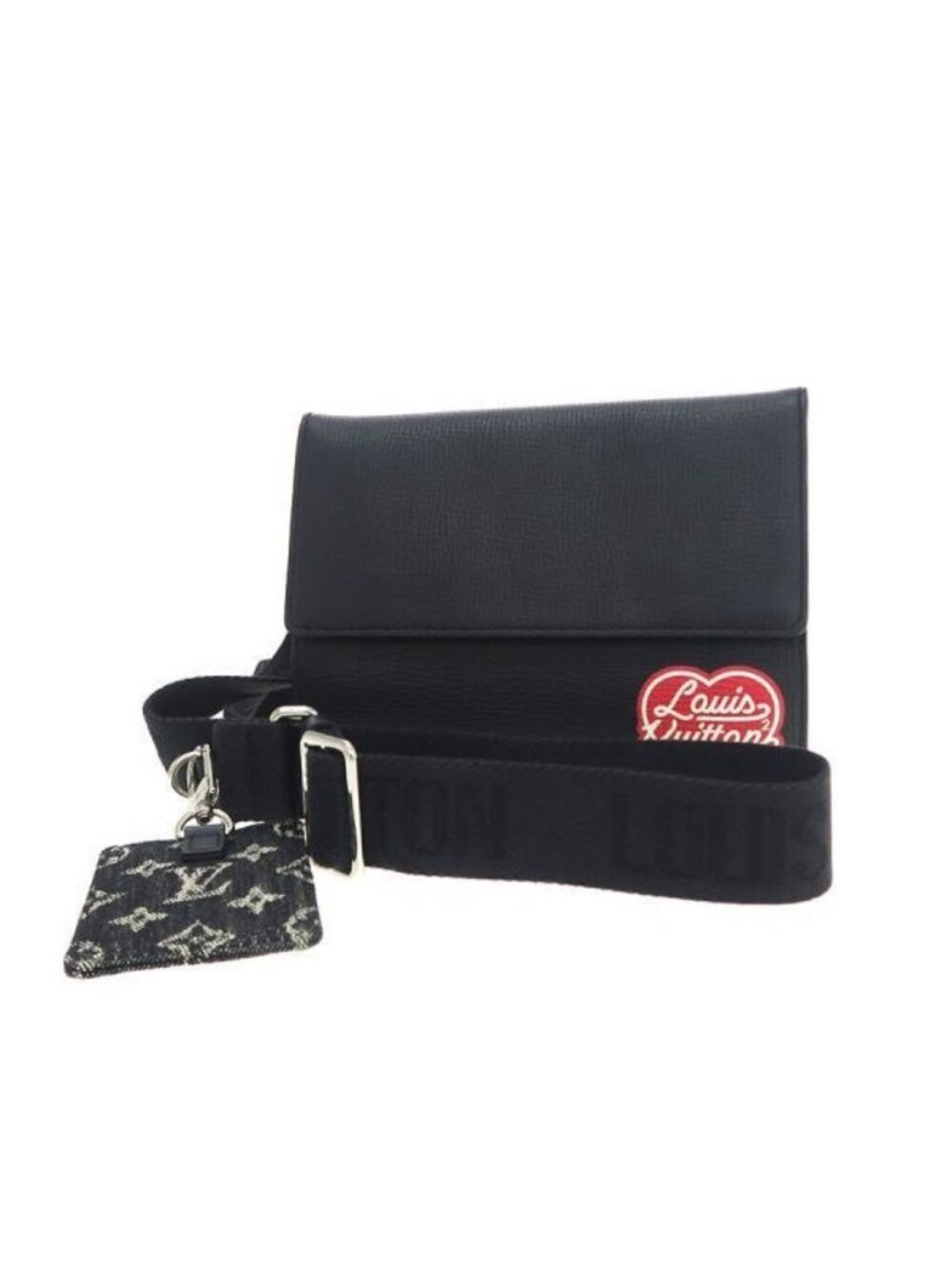 Louis Vuitton Drip Trio Pouch
